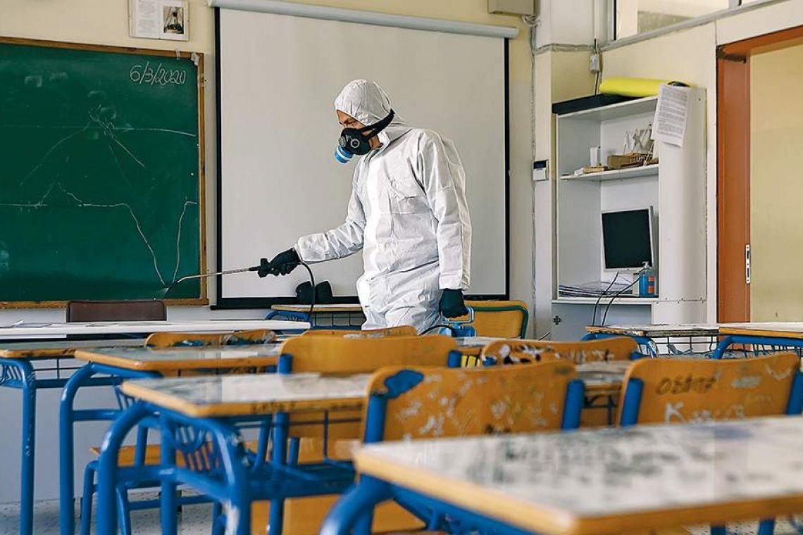 «Βράζουν» από κρούσματα τα σχολεία της Λάρισας - 40 τάξεις σήμερα κλειστές