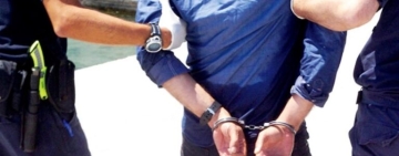 Λάρισα: Δύο συλλήψεις για κλοπές, εμπρησμό και ναρκωτικά