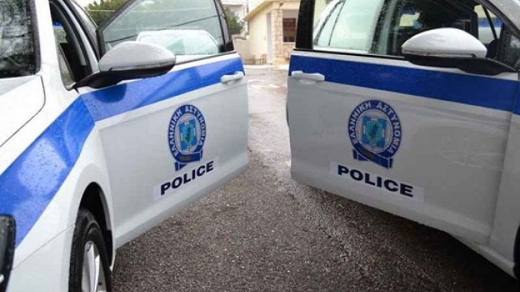 Λάρισα : Οδηγούσε επικίνδυνα και στη συνέχεια χτύπησε αστυνομικό