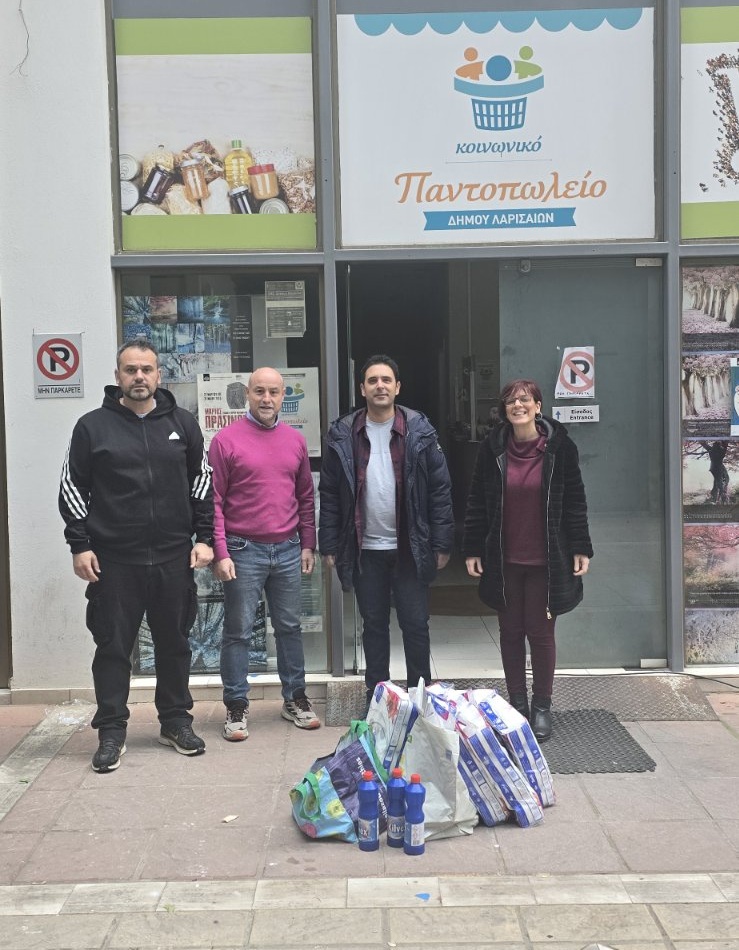 Το vreslarisa.gr προσέφερε προϊόντα στο Κοινωνικό Παντοπωλείο της Λάρισας