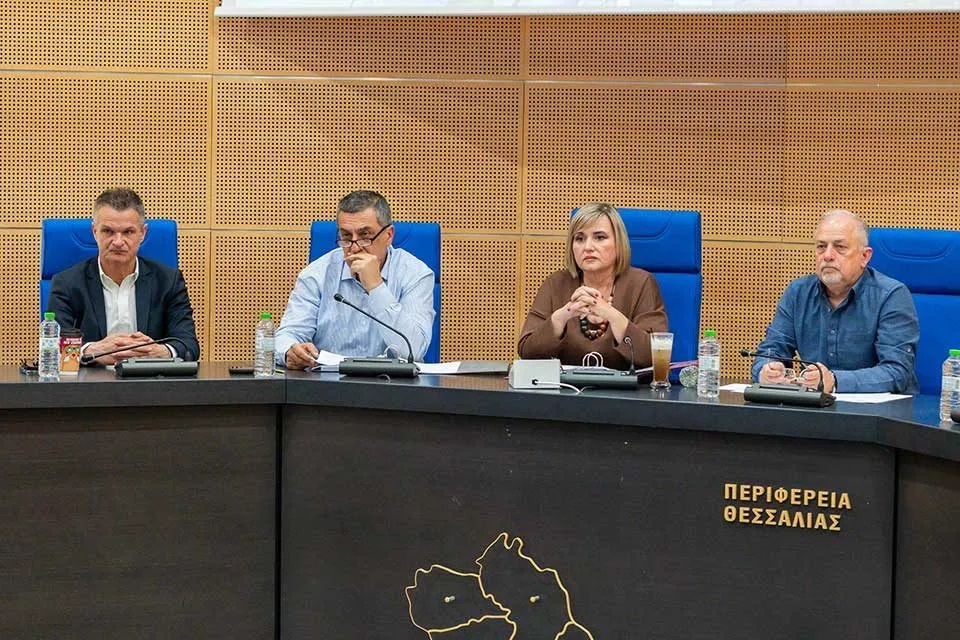 Η Περιφέρεια θα αποκαταστήσει τη γέφυρα στην Αγία Παρασκευή στα Τέμπη