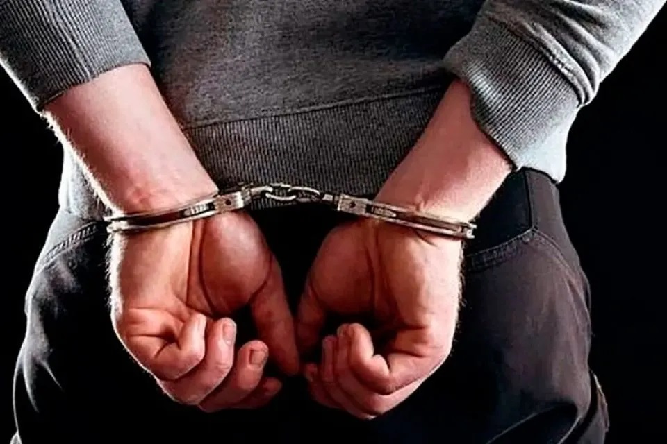 Λάρισα : Συλλήψεις για ναρκωτικά σε νετ- καφέ