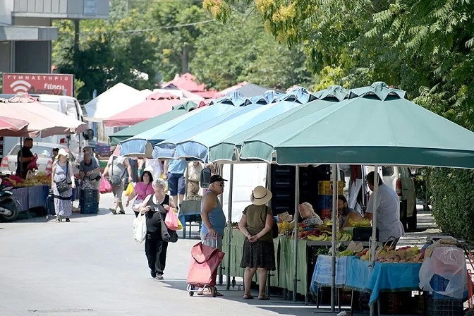 Πονοκέφαλος για τη λαϊκή της Τετάρτης
