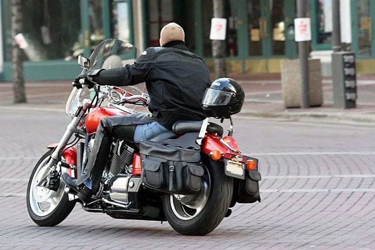 Πρωταθλήτρια η Λάρισα στις παραβάσεις για κράνος