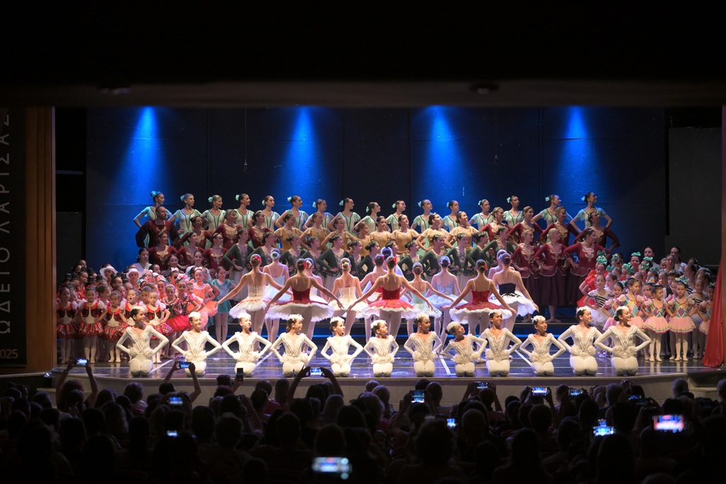 Ένα νέο χορευτικό ταξίδι ξεκινάει την Τετάρτη 17 Σεπτεμβρίου στη Δημοτική Σχολή Μπαλέτου