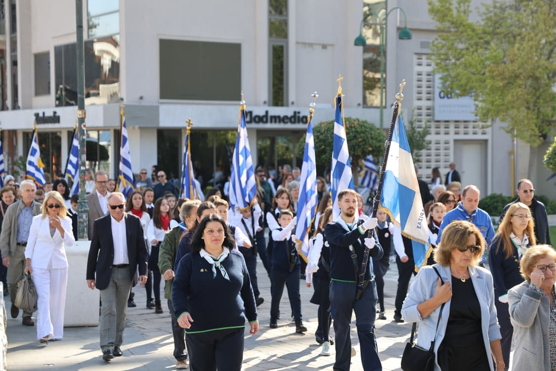 Λαρισαίες και Λαρισαίοι τίμησαν την 82η επέτειο απελευθέρωσης της πόλης από τη γερμανική κατοχή